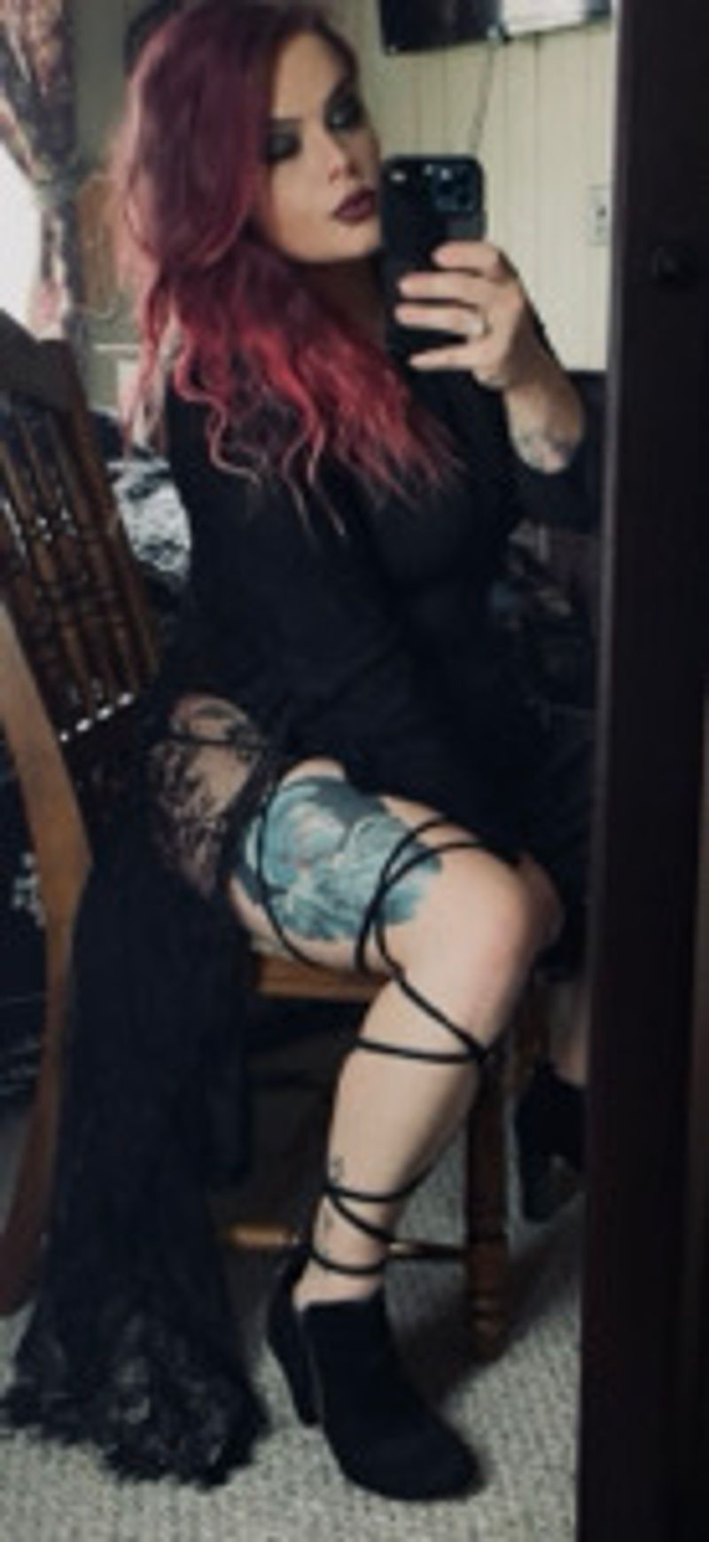 Queen_smokee