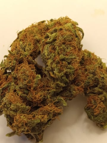   and one L.a kush cake .