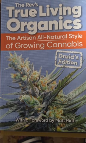 True Living Organics Aloha Style Master Kush Auto — grow_setup, day 1